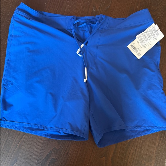 Classic-fit Linerless Board Blue Swim Shorts NWT - Picture 1 of 6